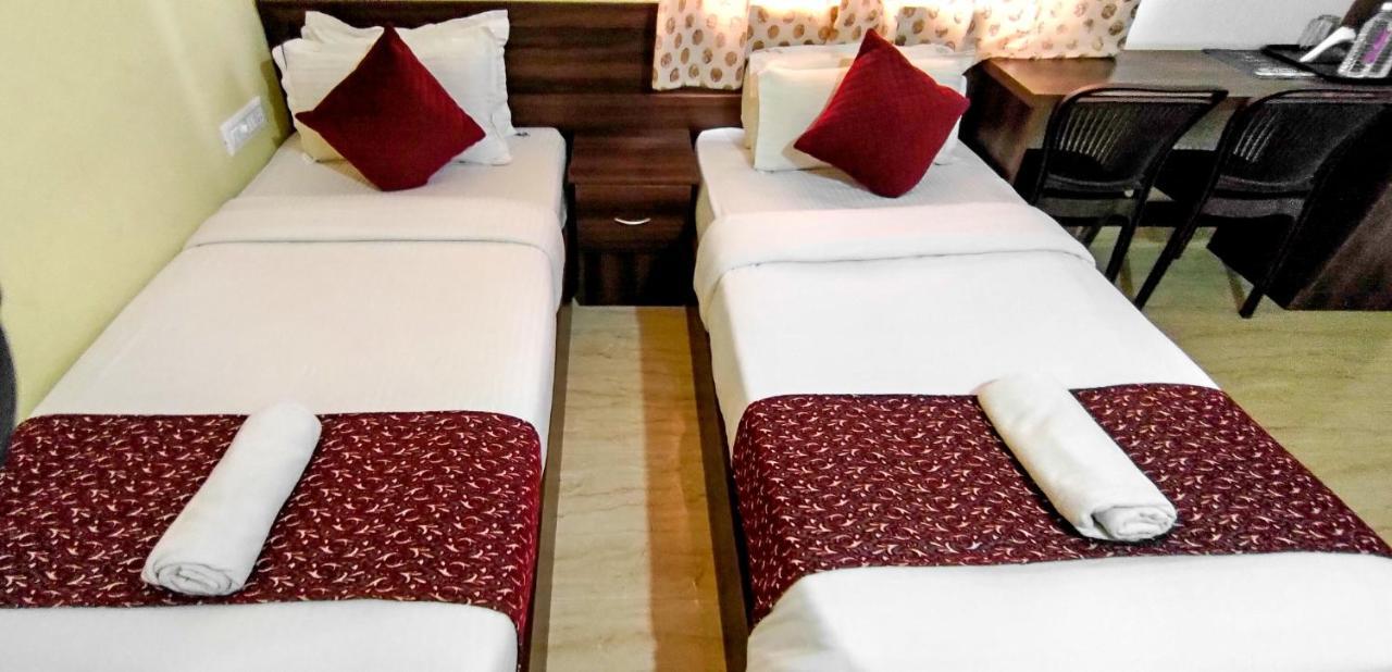 Yelahanka Hotel Bangalore Airport Inn, Airport Pickup & Drop Available 24X7 מראה חיצוני תמונה