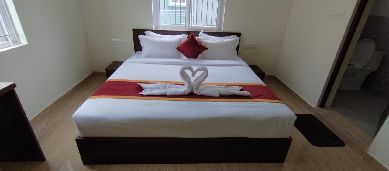 Yelahanka Hotel Bangalore Airport Inn, Airport Pickup & Drop Available 24X7 מראה חיצוני תמונה